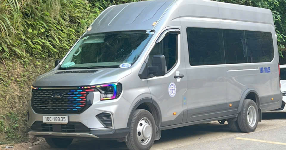 Thuê Xe 16 Chỗ Hải Hậu – Xe Nhóm Tiện Lợi, Phục Vụ Chu Đáo, Đúng Giờ